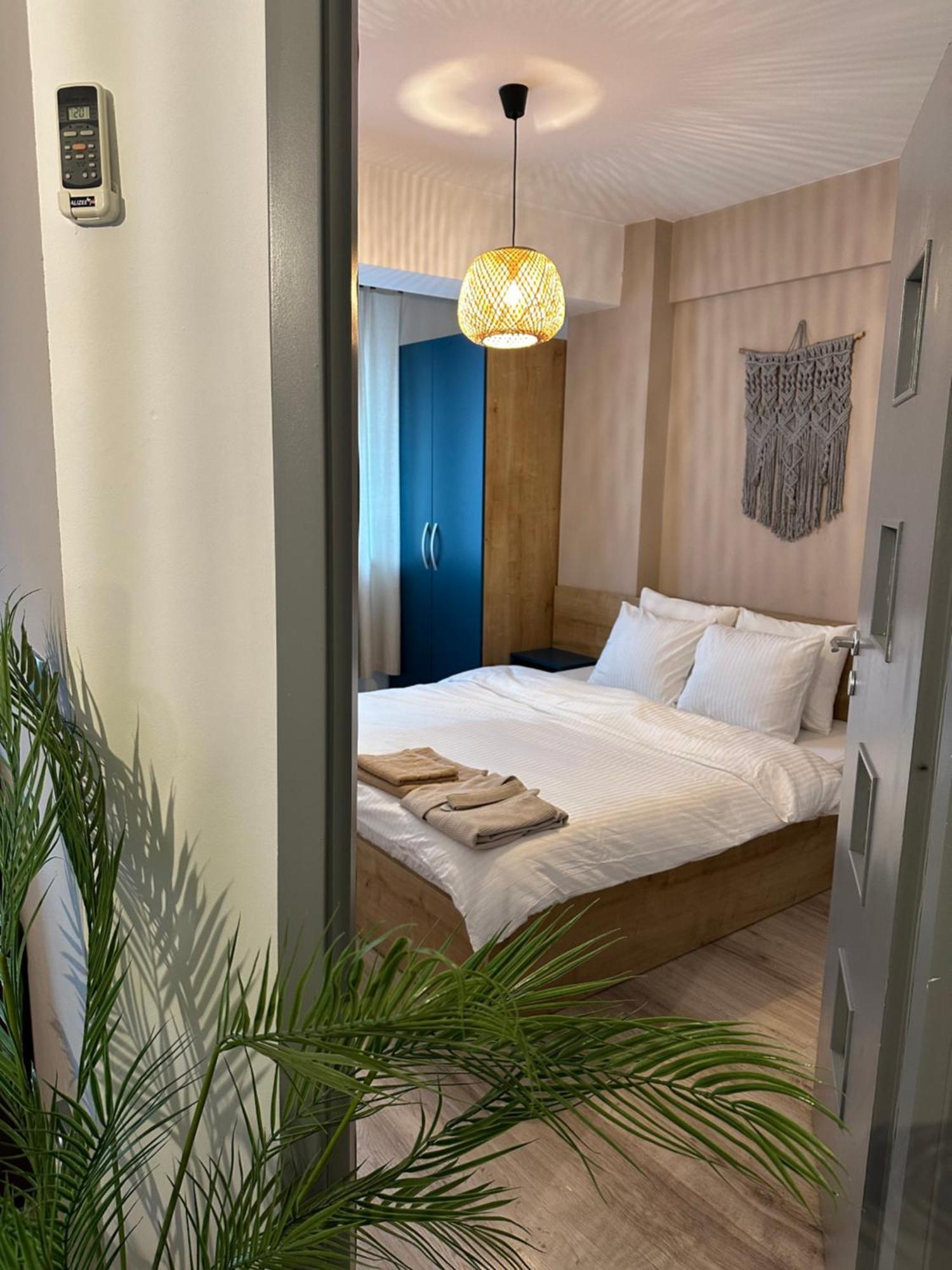 Modern Flat - Apartament Nou Aproape De Spital Si Aeroport Iasi Luaran gambar